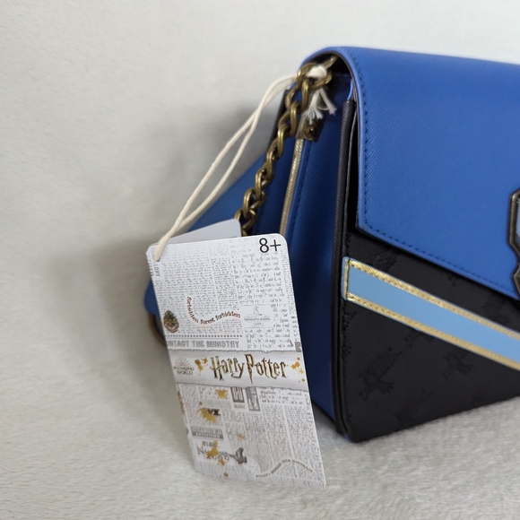 LOUNGEFLY | Harry Potter Ravenclaw House Chain Strap Crossbody Bag, BRAND NEW! - Picture 9 of 15
